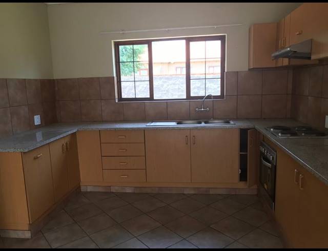 2 BEDROOM PROPERTY TO RENT IN HEATHERVIEW